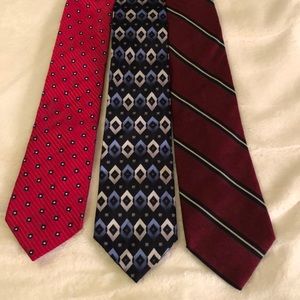 3/$40. Excellent Cremieux and Chaps Classic Ties